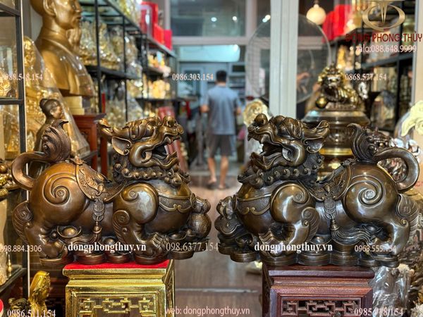 Tỳ hưu phong thủy Cao 47 ngang 60 sâu 23 nặng 50kg