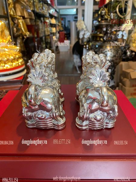 Tỳ hưu phong thủy dát bạc cao 11.5cm ngang 14cm