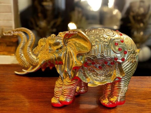 Đôi voi bằng đồng dát vàng 24k