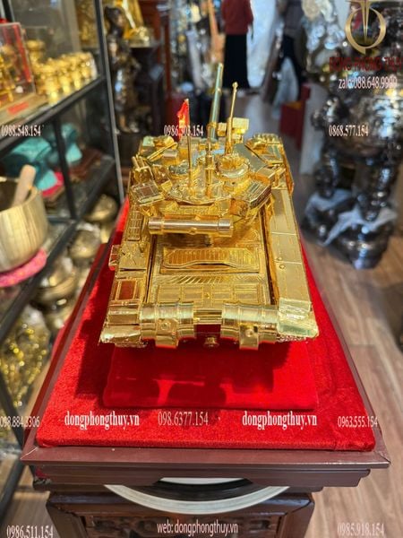 Xe tặng mạ vàng 24k Ngang 42,5 sâu 24 cao 30 nặng 4,3kg