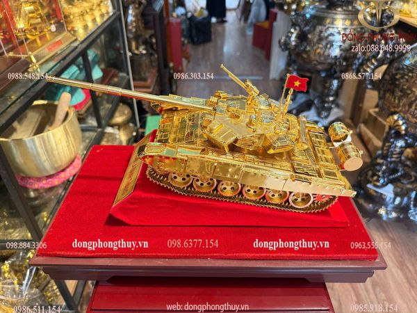 Xe tặng mạ vàng 24k Ngang 42,5 sâu 24 cao 30 nặng 4,3kg