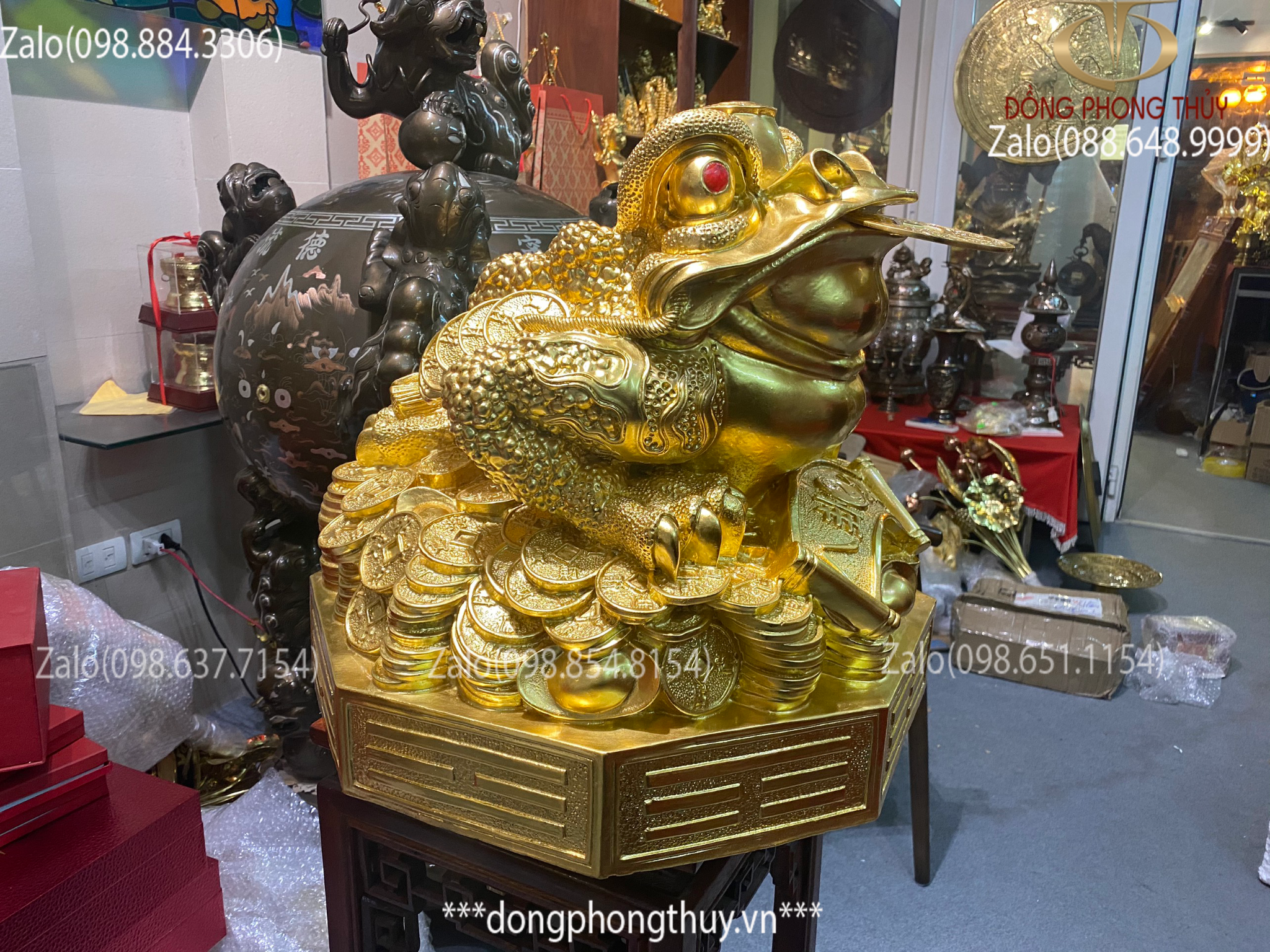 Tượng thiềm thừ bằng đồng đất vàng 24k cao 40cm
