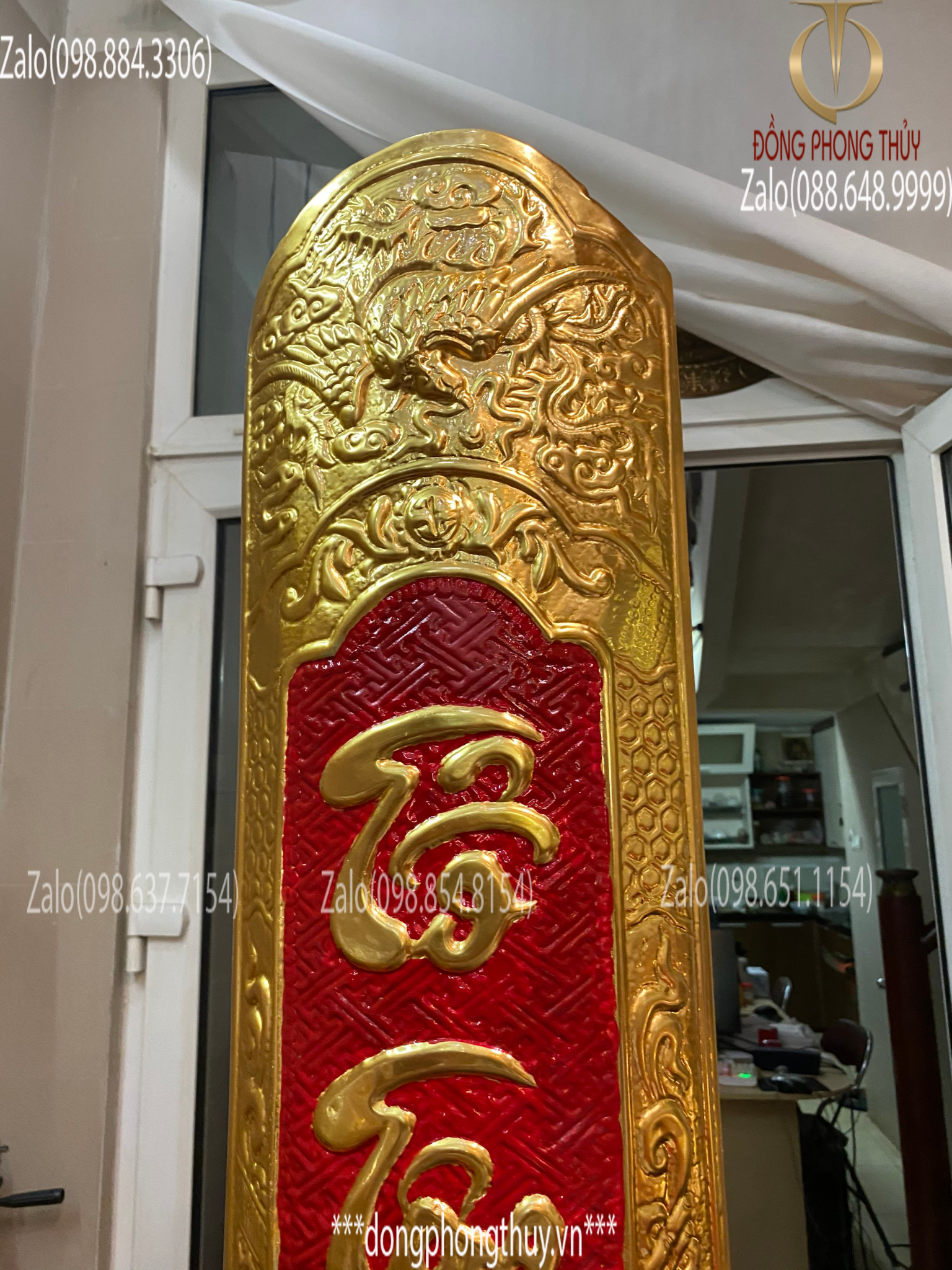 Bộ cuốn thư câu đối dát vàng 24k 1m55