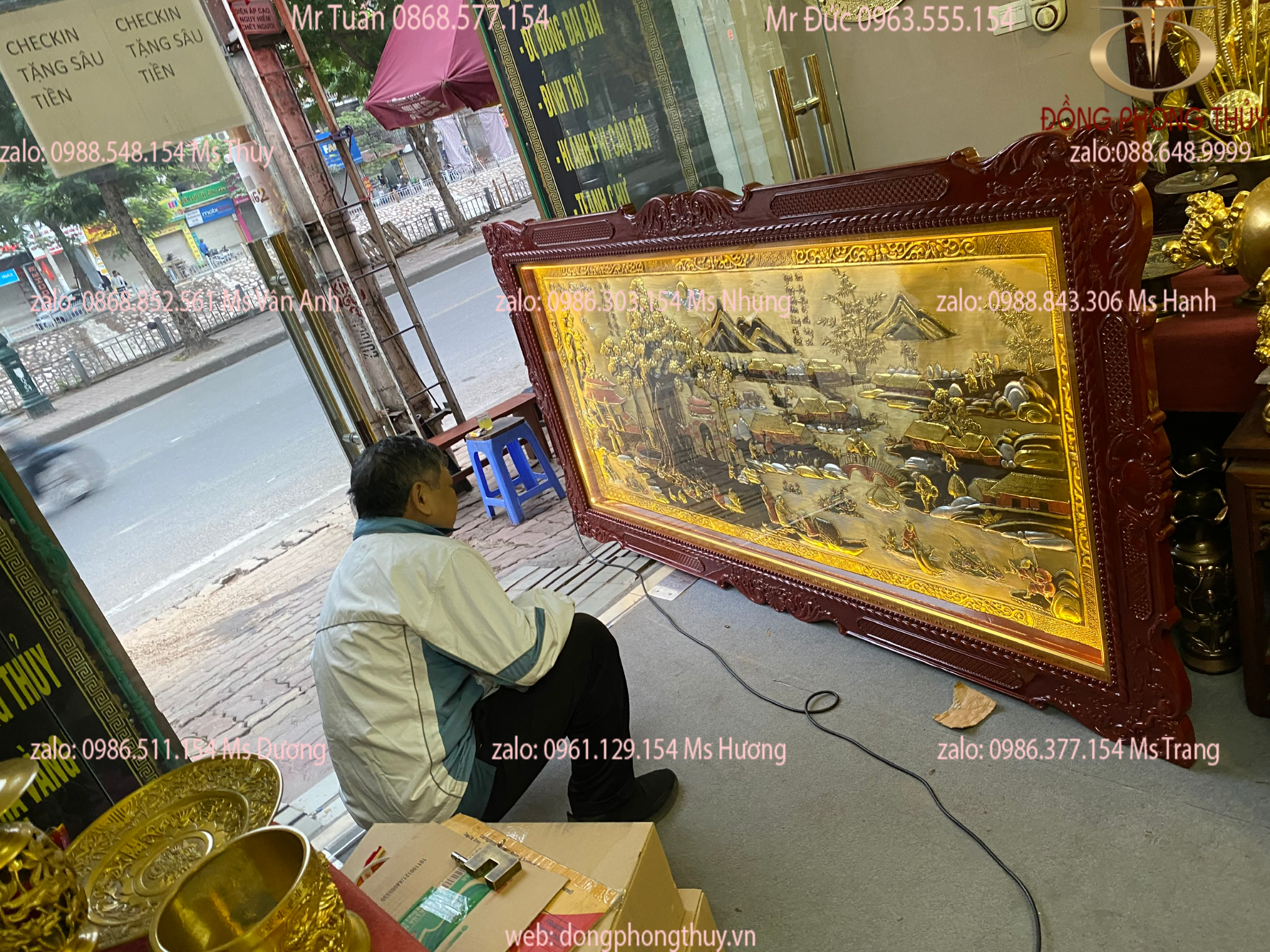 TRANH ĐỒNG QUÊ - CỘI NGUỒN QUÊ HƯƠNG - CẢNH ĐỒNG QUÊ THANH BÌNH BẰNG ĐỒNG LÀM XƯỚC GIẢ CỔ 1M2*2M3 khung lá guột BỌC KÍNH GẮN ĐÈN LED