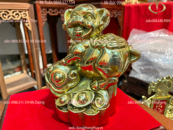 Tượng heo phong thủy bằng đồng- tượng lợn Cao 14, ngang 12,5, sâu 9,5 nặng 1,3kg