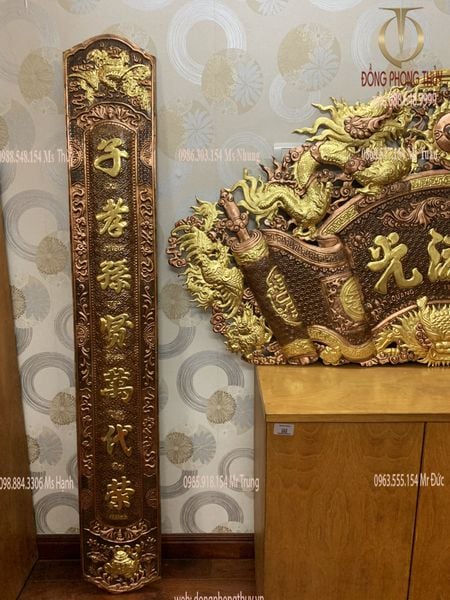 CUỐN THƯ CÂU ĐỐI ĐỒNG ĐỎ 1M76 NẶNG 18,8KG CHỮ HÁN