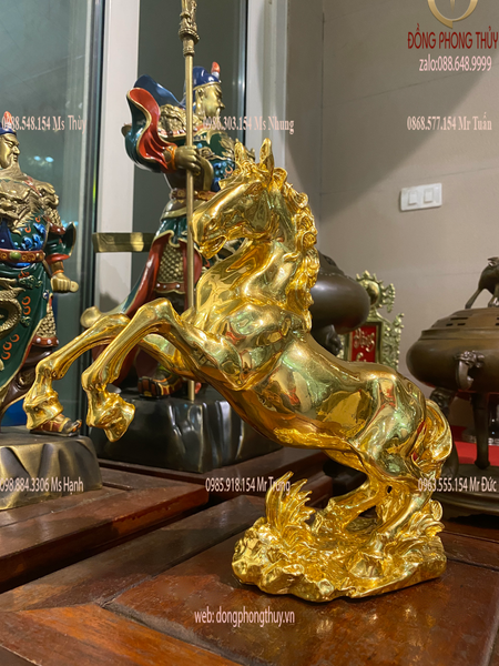 tượng ngựa hý phong thủy bằng đồng  dát vàng 24k cao 27cm ngang 28cm nặng 2,5kg