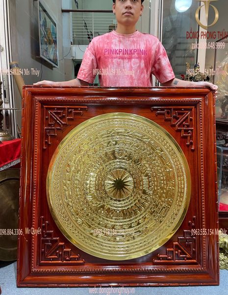 Biển chức danh để bàn mạ vàng 24k