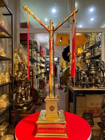 Cột cờ CÔNG AN bằng đồng mạ vàng 24k