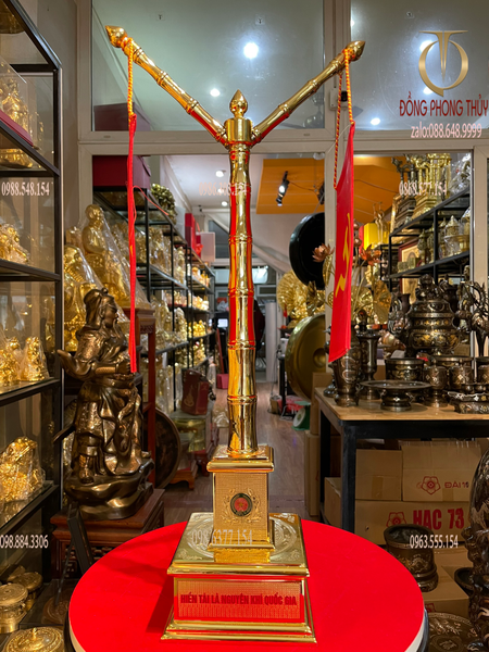 Cột cờ CÔNG AN bằng đồng mạ vàng 24k