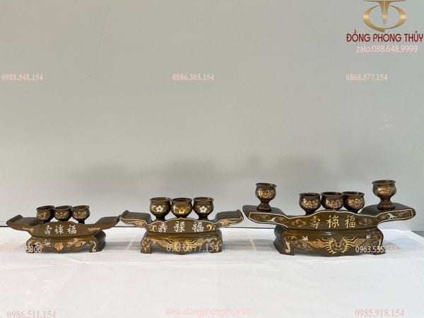 Bộ ngai chén thờ cúng bằng đồng đỏ khảm tam khí cao 9,5 ngang 36cm nặng 3,7kg