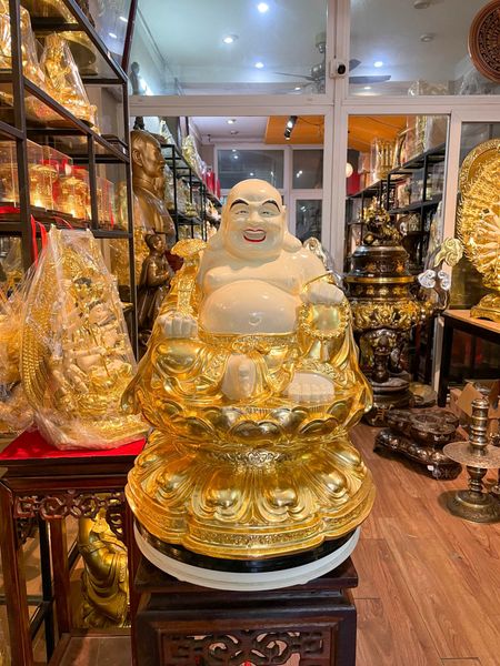 Tượng Di Lặc tọa đài sen dát vàng 24k vẽ màu cao 50cm