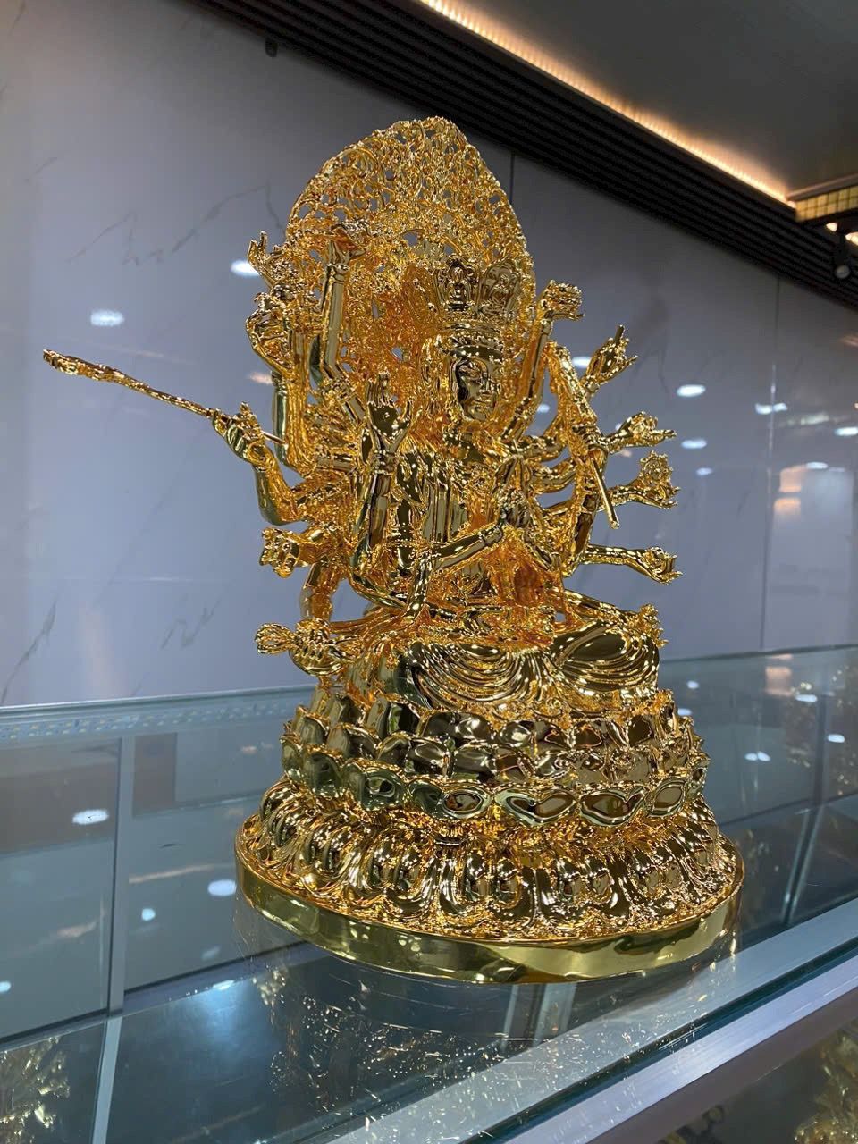 Tượng Chuẩn đề dát vàng 24k