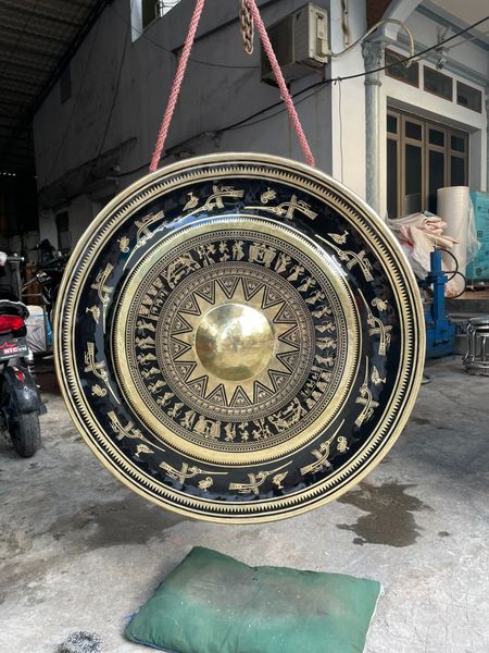 Chiêng đồng ăn mòn đường kính 90 nặng 40kg