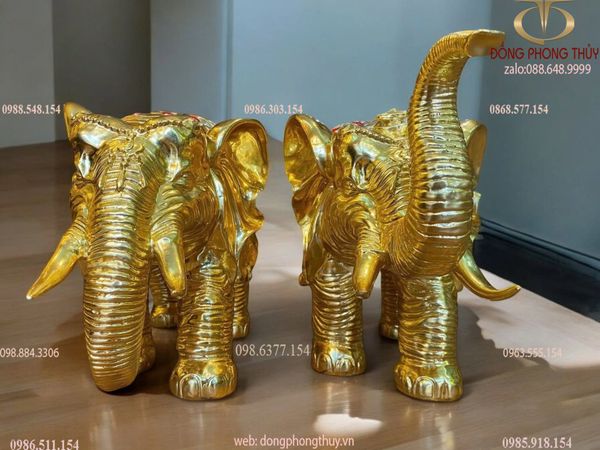 Đôi voi bằng đồng dát vàng 24k