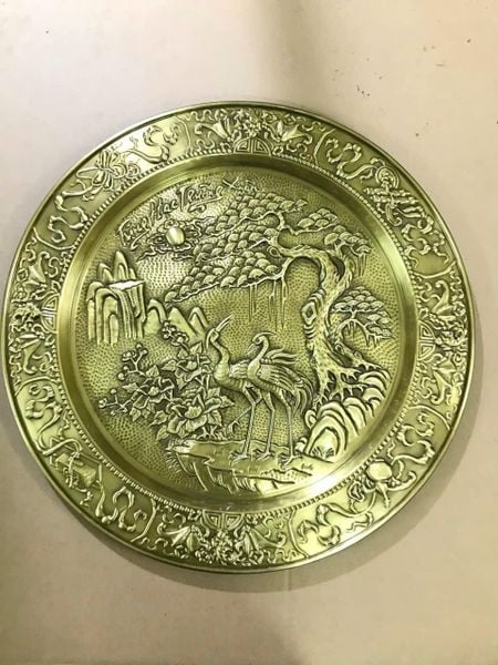 Tranh mâm bằng đồng nguyên chất thúc nổi thủ công