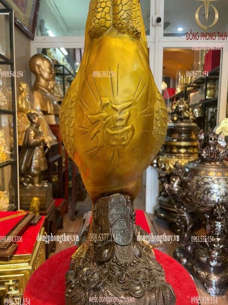 Tượng gà bằng đồng Cao 69 ngang đế 28 sâu 17 ngang đuôi 50 nặng 16,4kg