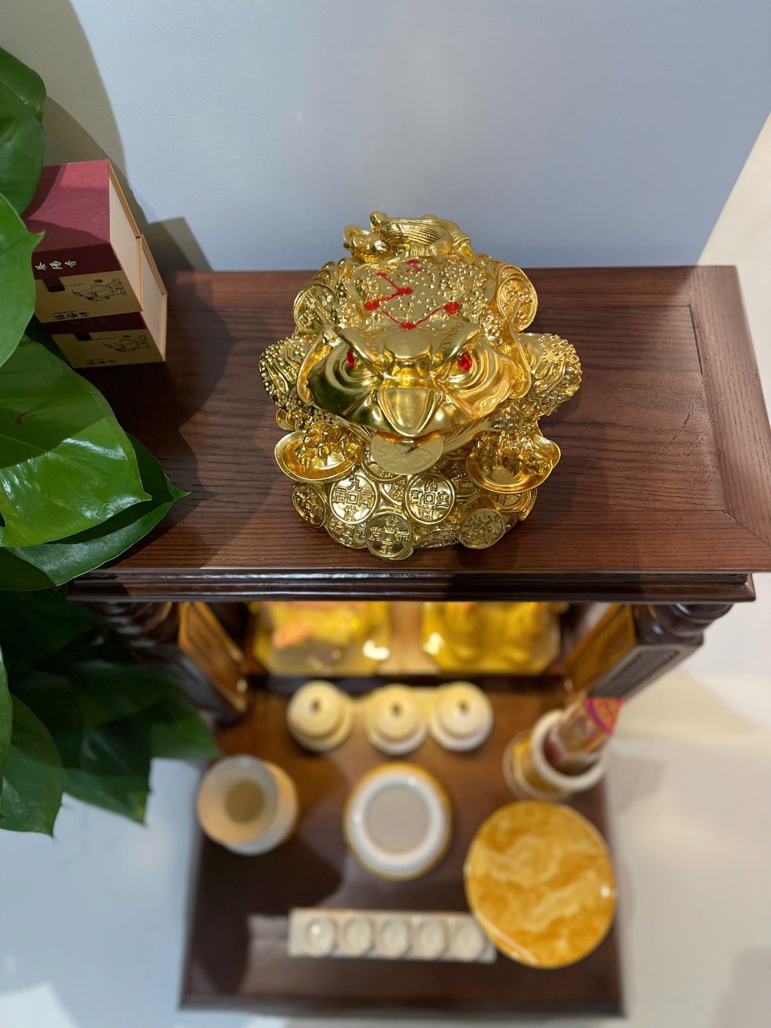 Thiềm thừ cóc 3 chân dát vàng 24k