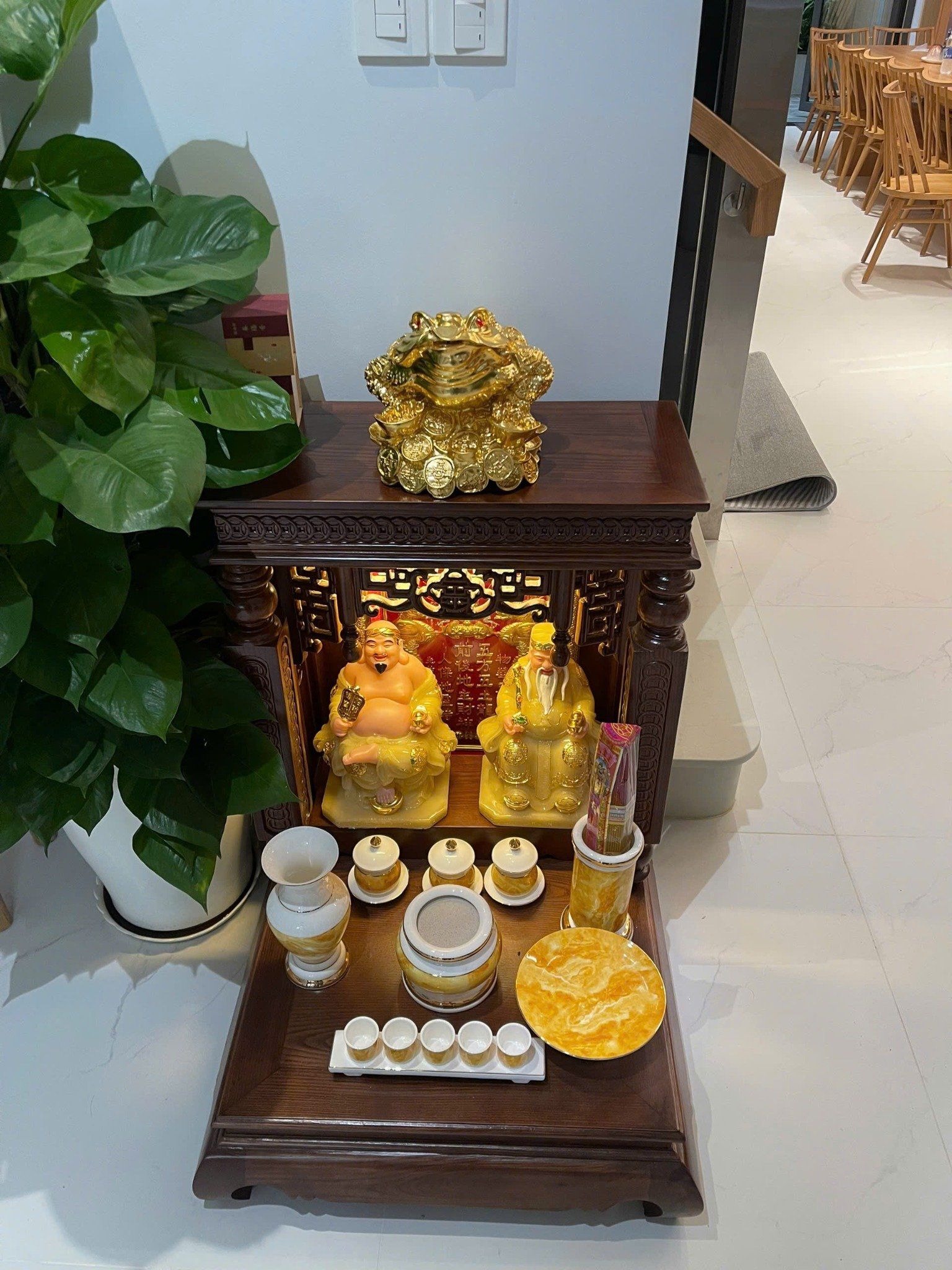 Thiềm thừ cóc 3 chân dát vàng 24k