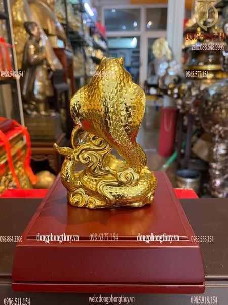 Tượng rắn bằng đồng dát vàng Cao 12 dài 8 sâu 4 nặng 400g