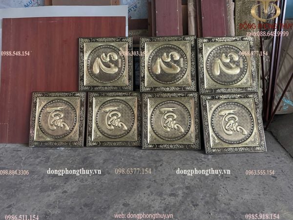 Trạnh chữ Tâm bằng đồng nguyên tấm hun nâu