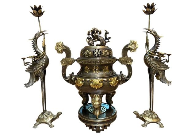 Tam sự hạc đồng cát tút hoa sòi dát điểm vàng cao 60cm