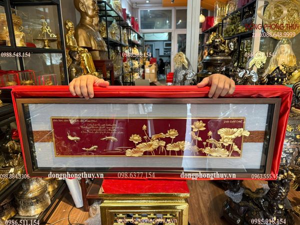 Tranh hoa sen mạ vàng 24k 29x87cm