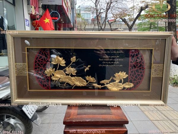 Tranh hoa sen mạ vàng 24k 42x90cm
