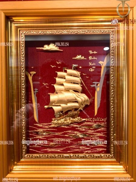 Tranh thuyền buồm - tranh thuận buồm xuôi gió bằng đồng mạ vàng 24k 20x25cm khung vàng