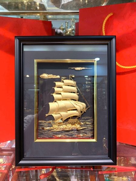 Tranh thuyền buồm mạ vàng 24k  - tranh thuận buồm xuôi gió 25x32cm