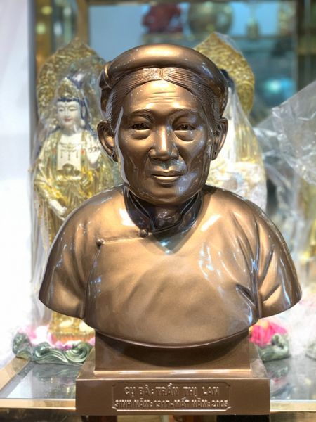 Tượng truyền thần bằng đồng đỏ cao 48cm