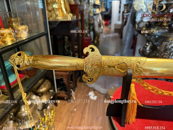 Kiếm phong thủy dát vàng 24k