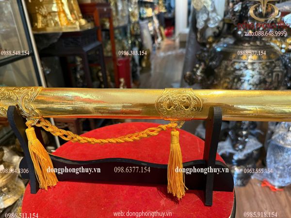 Kiếm phong thủy dát vàng 24k