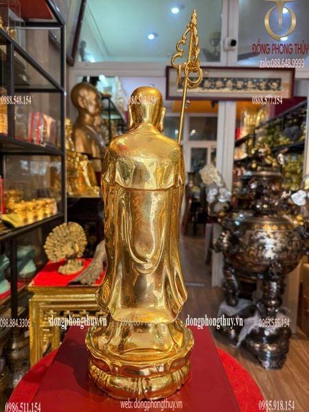 Tượng Địa Tạng Vương bằng đồng dát vàng 24k Cao đến đầu 37 ngang 14 sâu 15 nặng  4kg