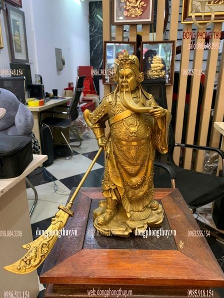 Tượng Quan Công Cao 34 ngang 19 sâu 15 nặng 2.7kg