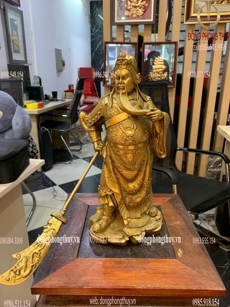 Tượng Quan Công Cao 34 ngang 19 sâu 15 nặng 2.7kg