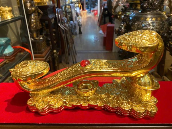 Gậy như ý bằng đồng dát vàng 24k Cao 13cm dài 27cm nặng 1,7kg dát 24k