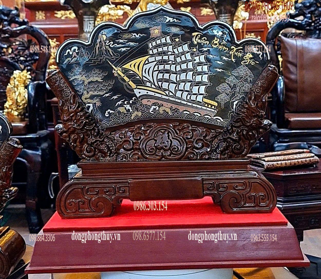 Tranh mã đáo thành công để bàn khảm ngũ sắc