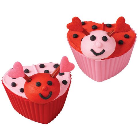 Bộ cupcake silicone hình tim 12c