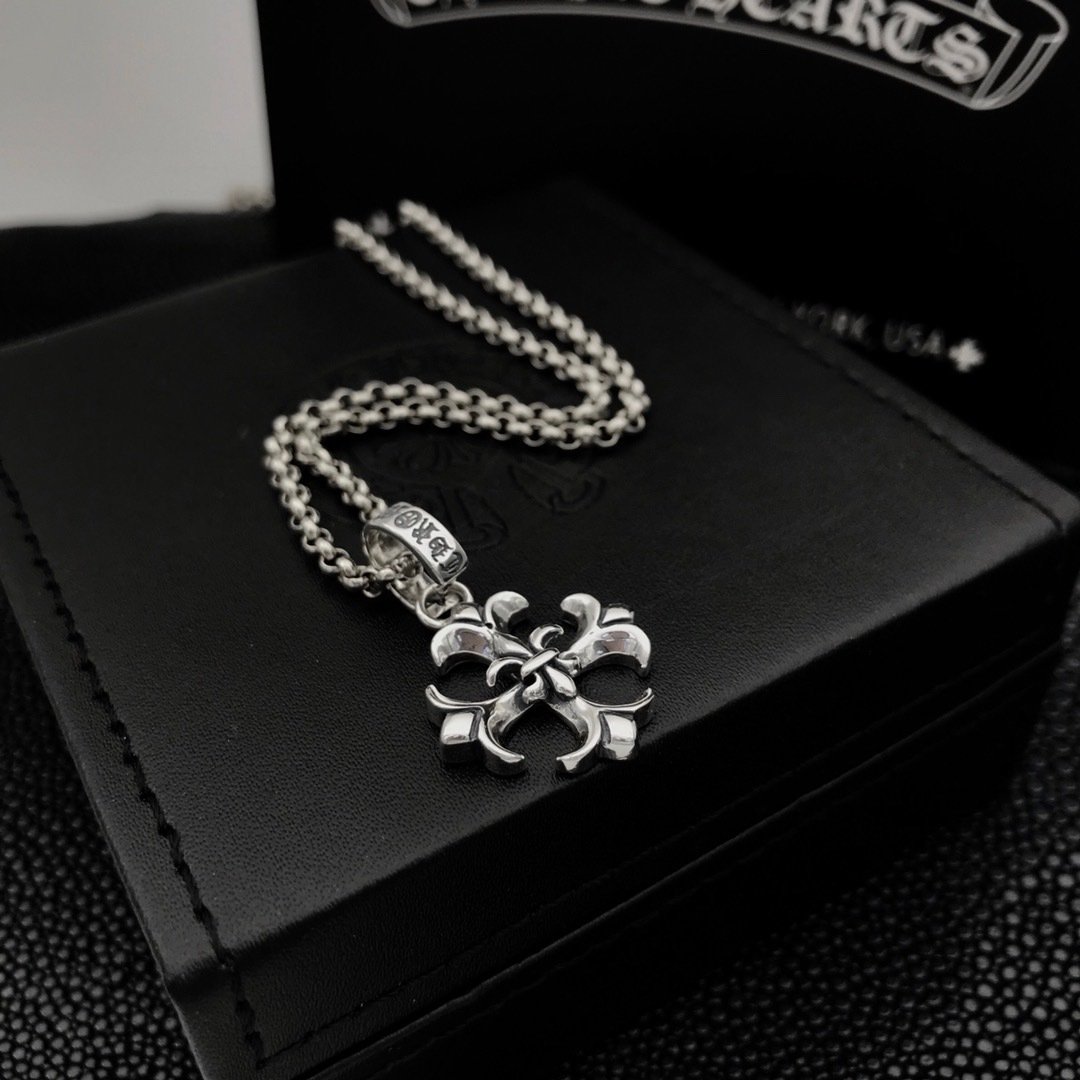  Mặt Dây Bạc Chrome Hearts - MB103 