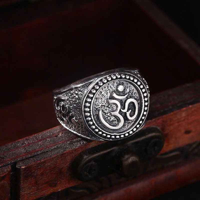 Nhẫn Bạc Thái Chữ Om - NB792 