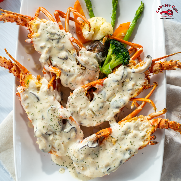  Tôm Hùm Baby Sốt Nấm Và Măng Tây 