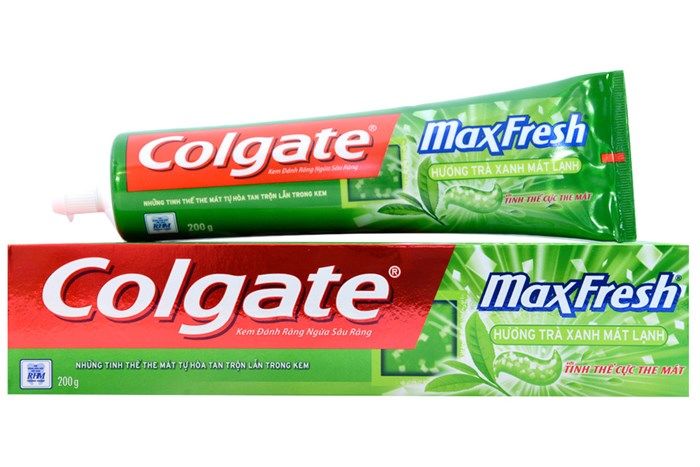 Kem đánh răng Colgate maxfresh 200g