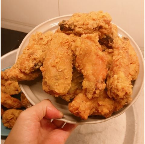  Bột chiên gà giòn rụm như KFC 