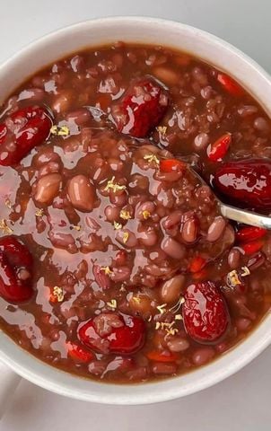  Canh ngũ hồng dưỡng huyết 