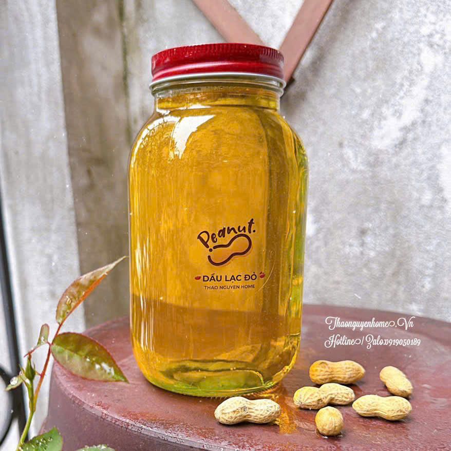 Dầu lạc đỏ Thảo Nguyên Home 1000ml