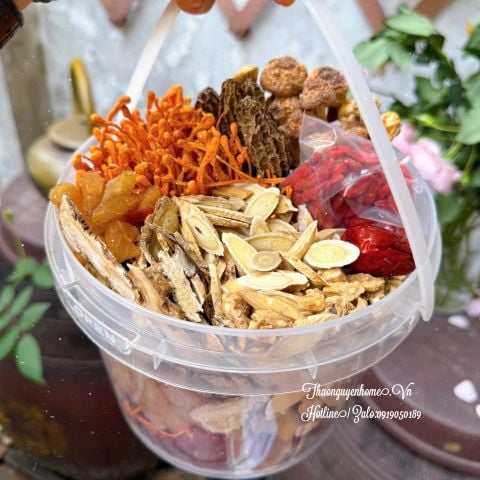  Hộp tầm bổ nấm quý 1kg 