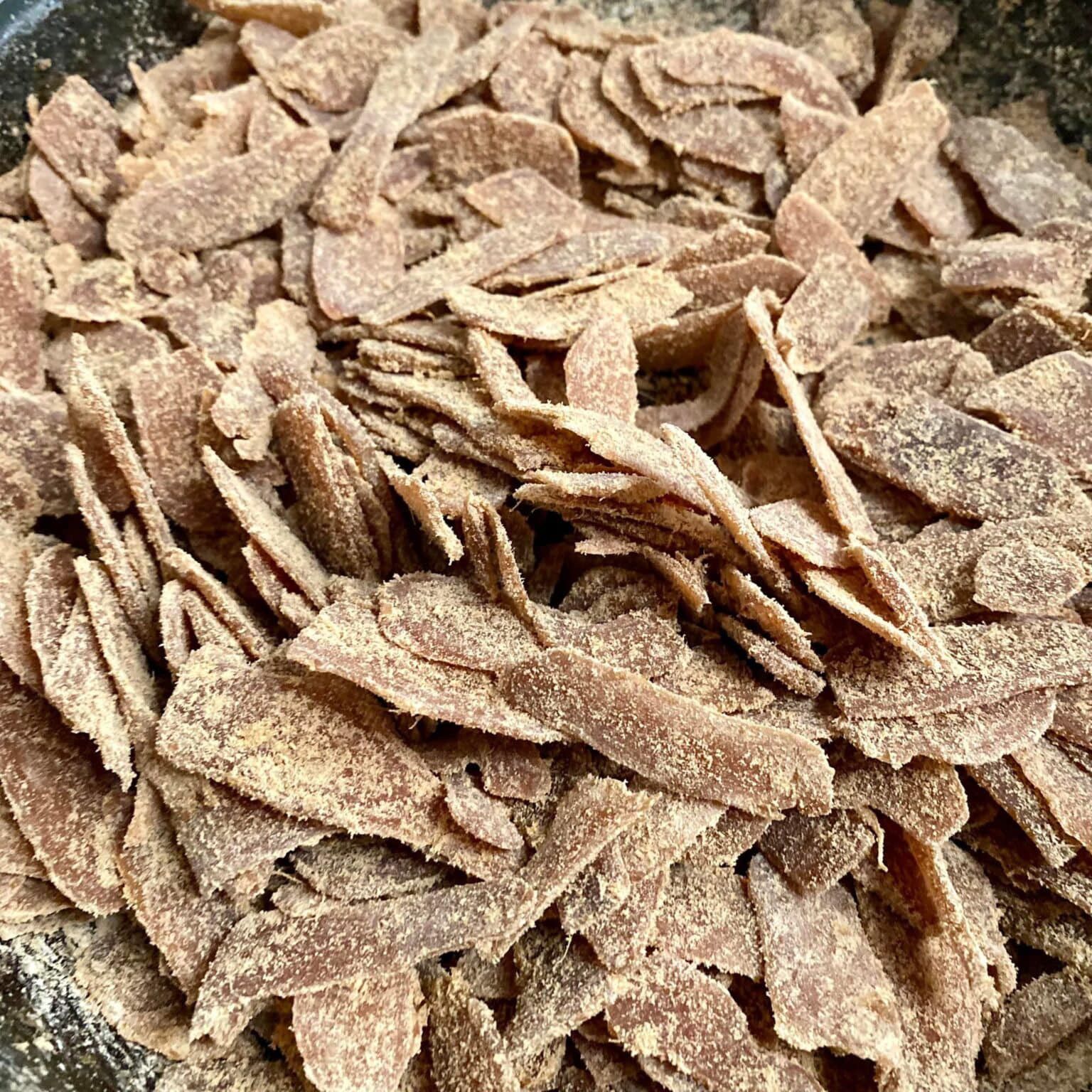 Mứt nghệ, gừng sẻ đồi vân tím (ủ đường hữu cơ)