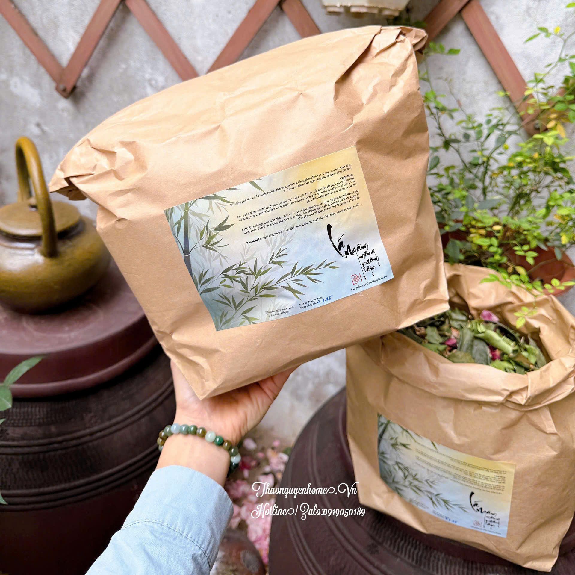 Thảo dược ngâm tắm ngâm mông hoa hồng