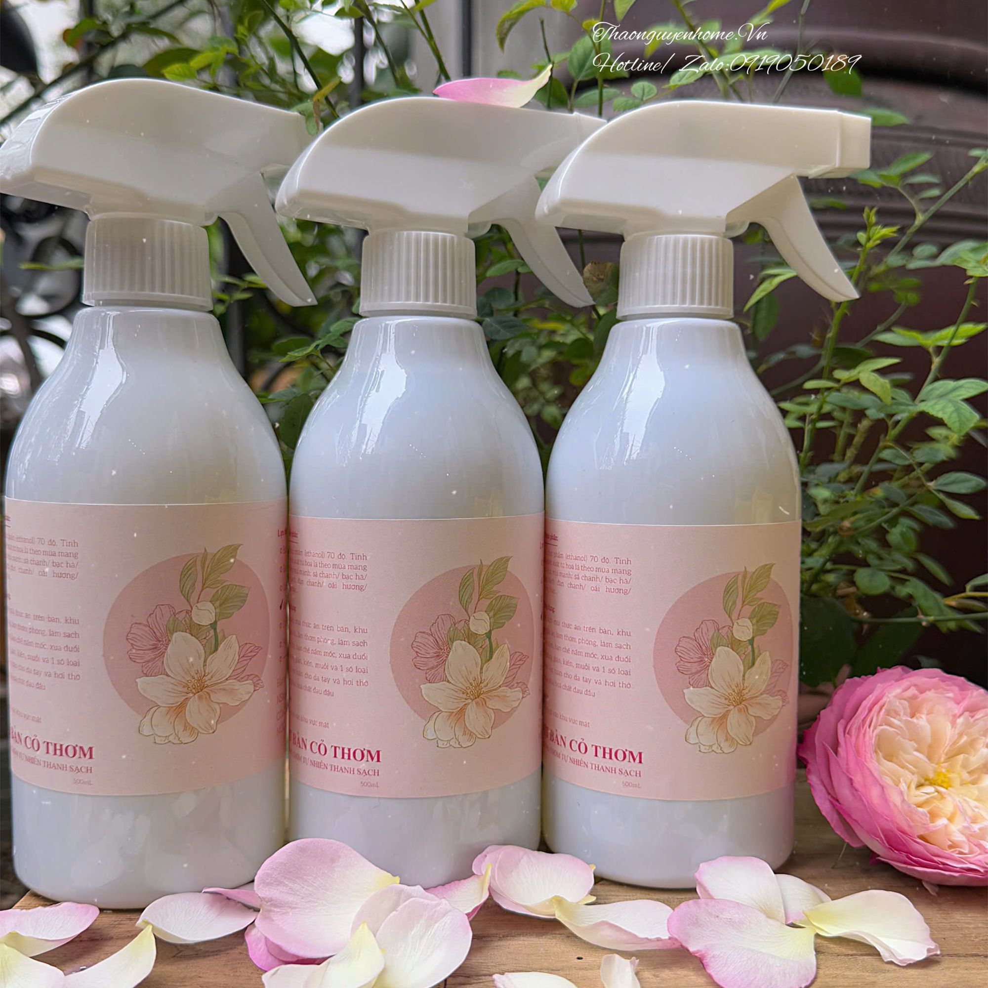 Xịt bàn cỏ thơm 500ml